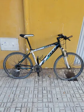 Bicicleta de Montaña BH