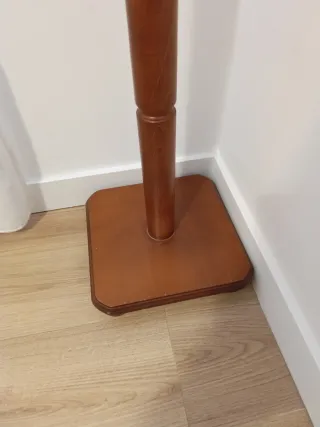 Perchero de pie madera y metal