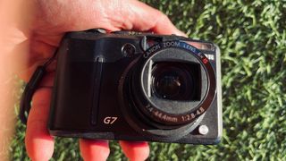 Cámara Canon G7 Zoom Lens 6x IS