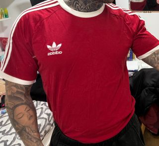 Camiseta Adidas Roja