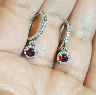 Pendientes Aro Pandora Circonita Roja