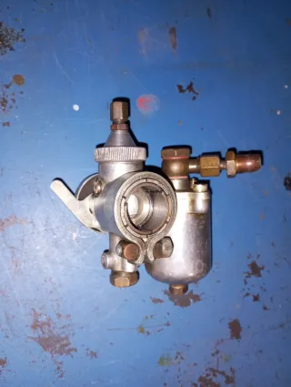 Carburador moto antigua