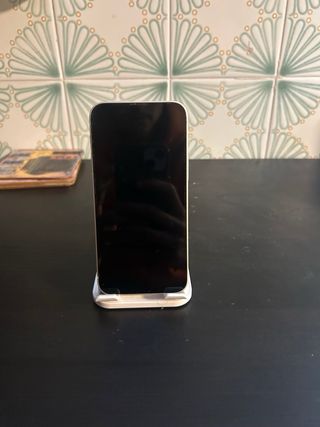 iPhone 13 mini 100% batería