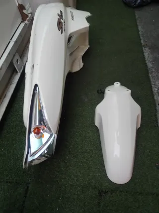 Tapas Traseras SH 2006 Crema