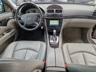 Mercedes-Benz Clase E 2004