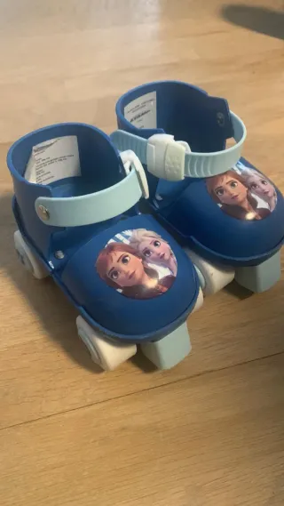 Patines y protecciones Frozen Stamp