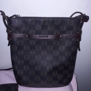 Bolso Loewe Monograma Marrón y Negro