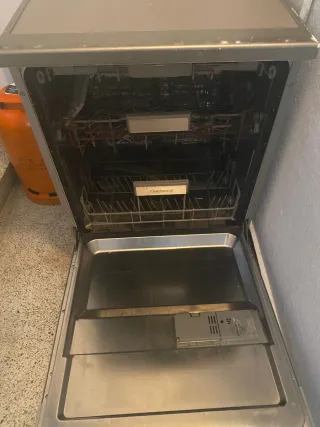 Lavavajillas Corberó