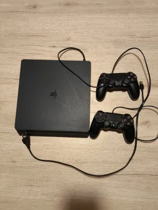 Console Sony PS4 Pro 1TB + 2 Manette