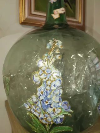 Damajuana decorada a mano