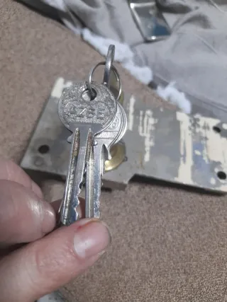 Cerrojo Fax con llaves