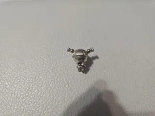 Charm Pandora Niña con Coletas