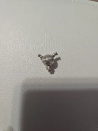 Charm Pandora Niña con Coletas