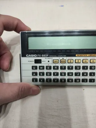 Calculadora Casio FX-880P Personal Computer