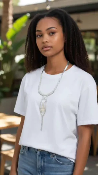 Bolsos ,de mano ,con cadena ete