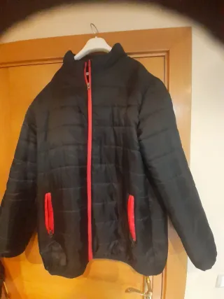 Parka Anorak Unisex Negra y Roja