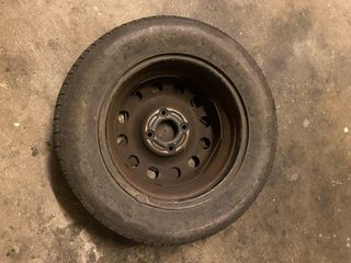 Llantas Ford Focus con tapacubos