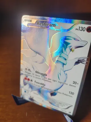 Carta Pokémon Reshiram 113/114 Holo