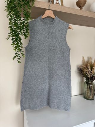 Vestido punto Lefties gris sin mangas