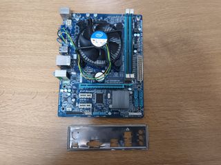 Placa Base Gigabyte GA-H61M-DS2 Socket 1155