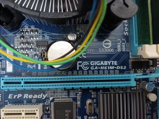 Placa Base Gigabyte GA-H61M-DS2 Socket 1155