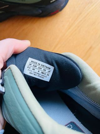 Zapatillas Salomon Gore-Tex Talla 40