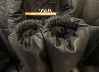 Bomber negra efecto piel Zara mujer