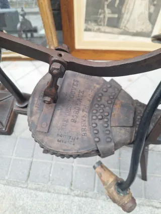 Fuelle de ordres para el vino antiguo