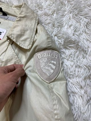 Gabardina Blauer Beige