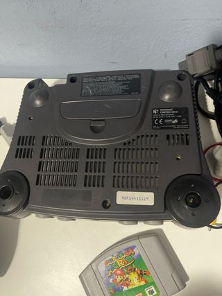Console Nintendo 64 + Controller + Giochi