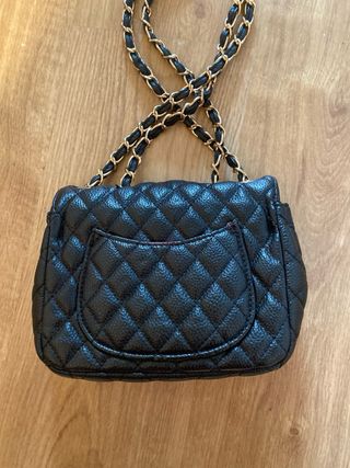 Bolso negro Chanel acolchado