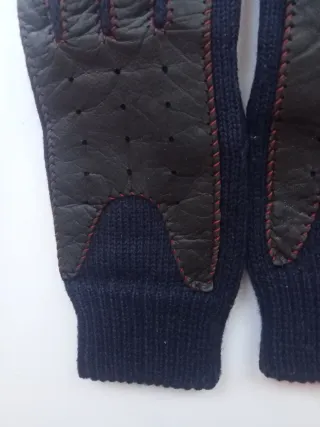 Guantes de lana y cuero