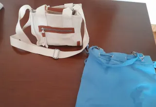 2 Bolsos Beige y Azul