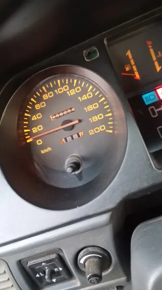 Mitsubishi Montero 1995