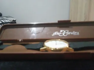 Reloj ANNA VENTURA Clásico Dorado y Negro