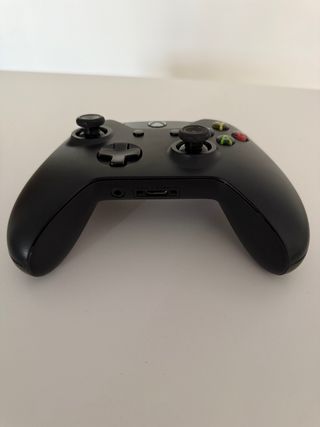 Controller Xbox One Nero