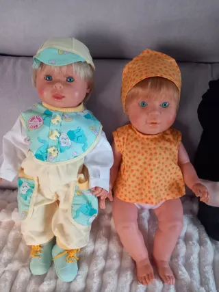 Muñecos Feber Bebé