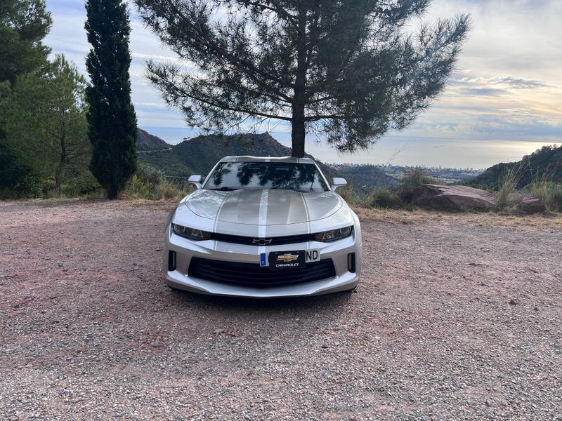 Chevrolet Camaro Coupé 1LT 3.6L V6 de 2017 - foto 1