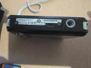 Cámara Kodak Digital con Batería y Funda