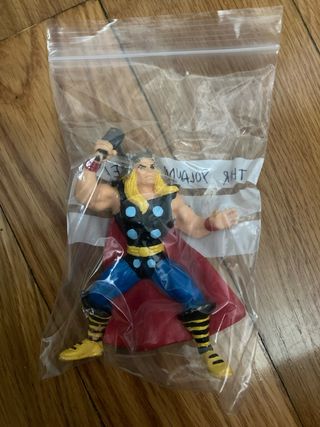 figura thor yolanda 1996