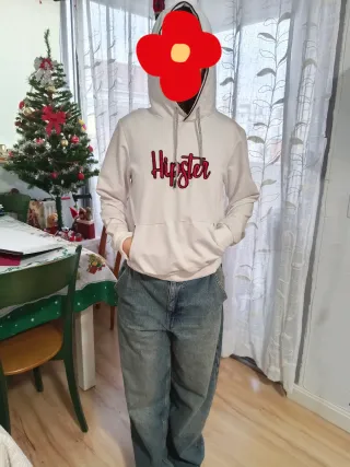 Sudadera deportiva y juvenil, con capucha.