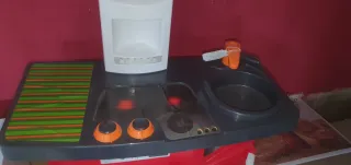 Cocinita de juguete molto