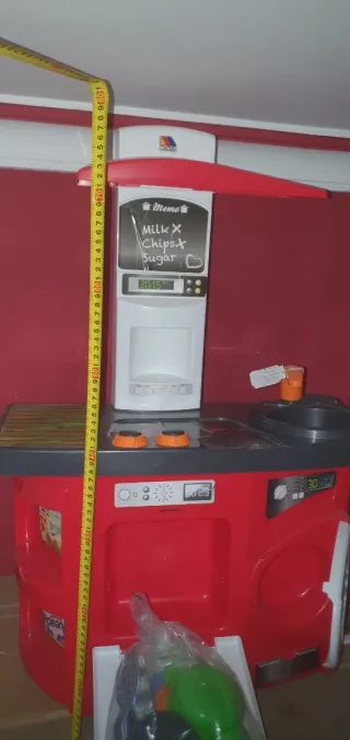 Cocinita de juguete molto