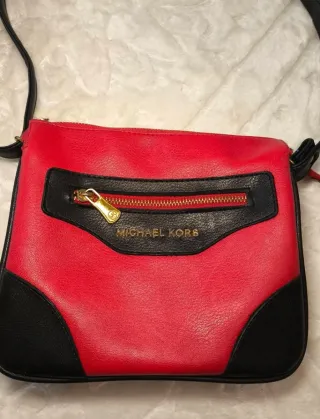Borsa Michael Kors rossa e nera