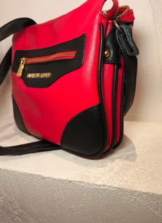 Borsa Michael Kors rossa e nera