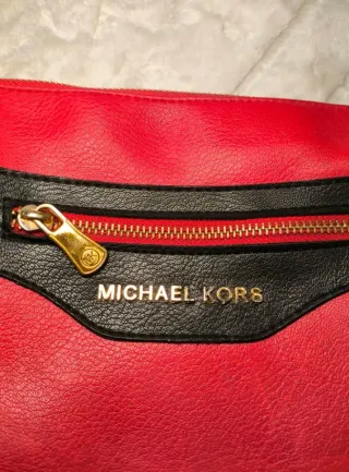 Borsa Michael Kors rossa e nera
