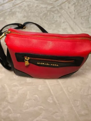 Borsa Michael Kors rossa e nera