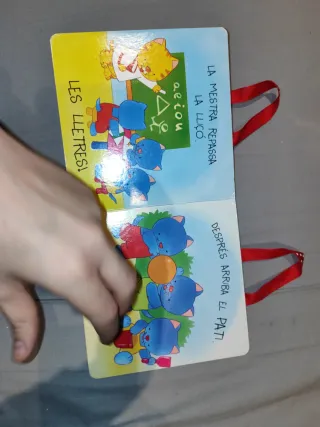 Els gatets (A passejar amb) (Catalan Edition)