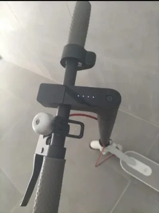 Patinete Eléctrico Xiaomi Mi Scooter 365