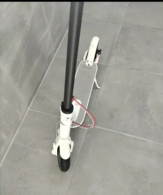 Patinete Eléctrico Xiaomi Mi Scooter 365